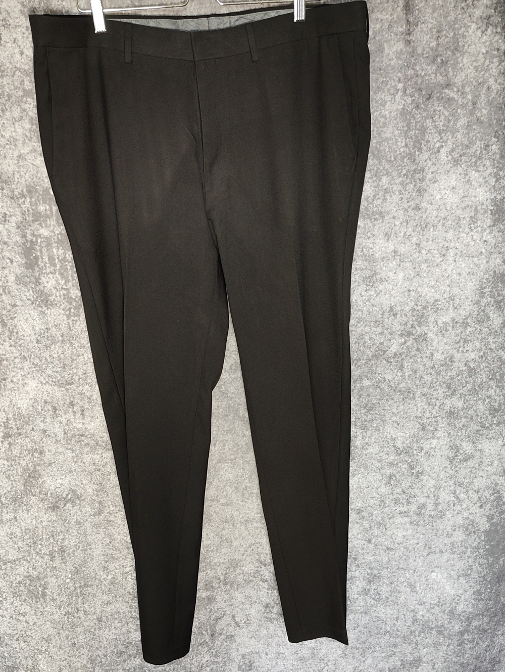 Haggar Men's Black Dress Pants - Slim Tailored Look